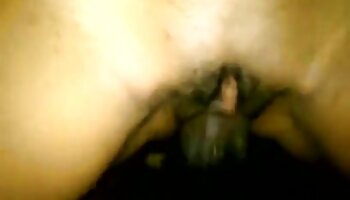 Bombasse asiatique avec chatte amatrice xxx poilue baisée