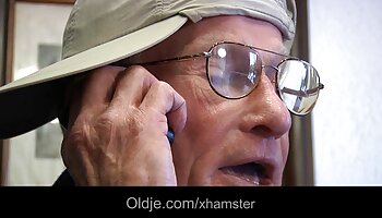 Beide Arbeitskolleginnen fuer mich vidéo amateurs porno