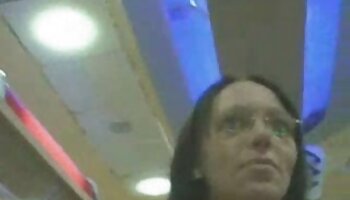Frapper jeune amateur xxx l'ami rousse de votre fils