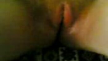 Camgirl blonde amateur sucée porno amateurs africain et se fait baiser en webcam