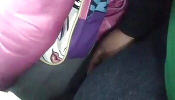 La belle adolescente Gisha Forza est une salope anale qui a porno black amateurs besoin de boucher ses trous